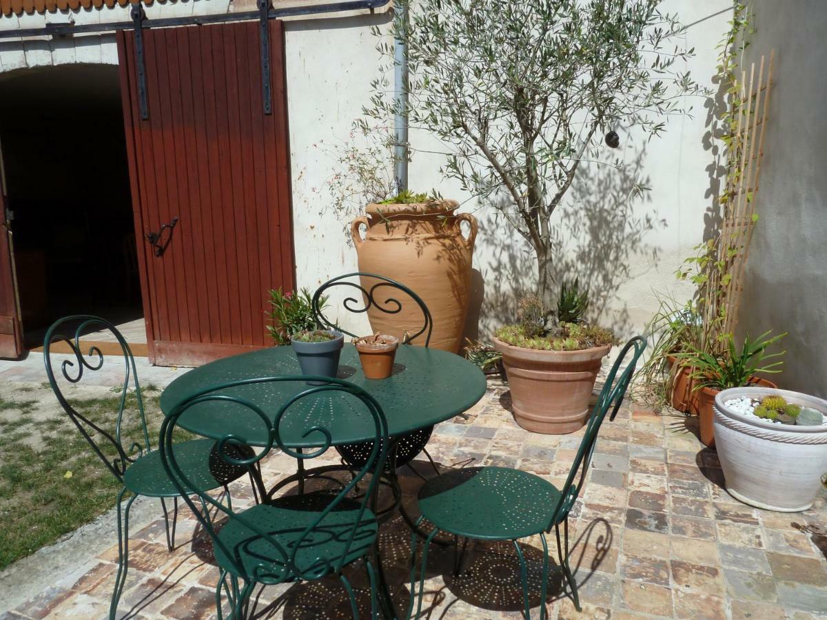 Le Jardin Andrinople Hotel Richelieu Exterior foto